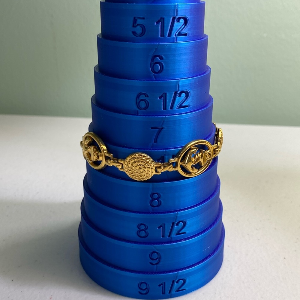 Vintage Avon Gold Tone Anchor and Rope Bracelet